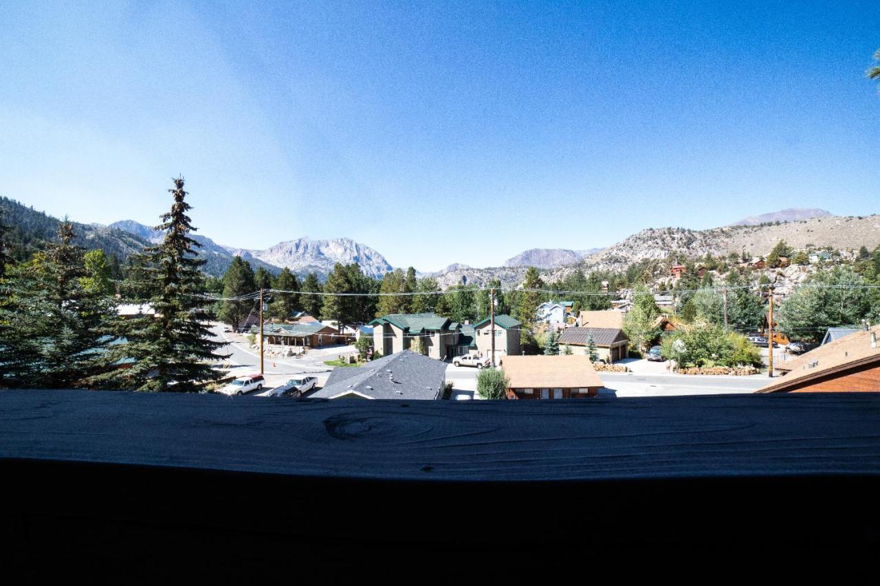 June Lake Villager Екстер'єр фото